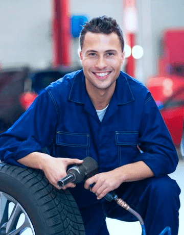 Experienced lift kit technicians at Elite Tire Center Yakima WA